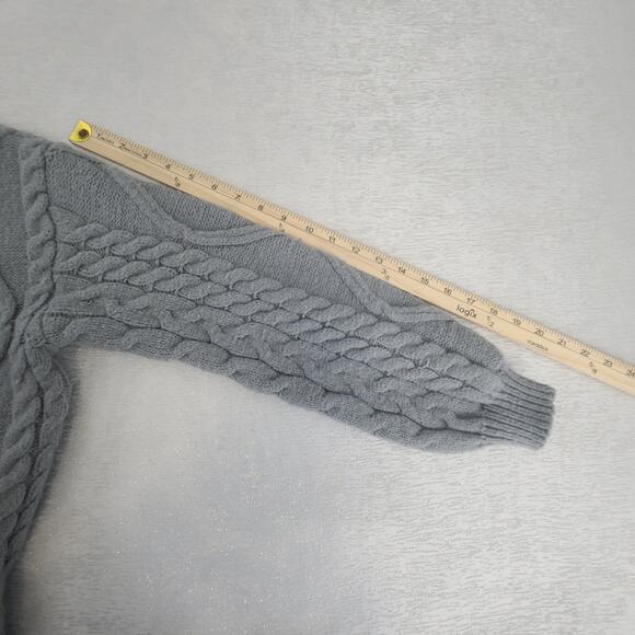 Taylor Swift Authentic TTPD Gray Cardigan, size XS/SM, NWOT Chunky Fisherman - Picture 5 of 8